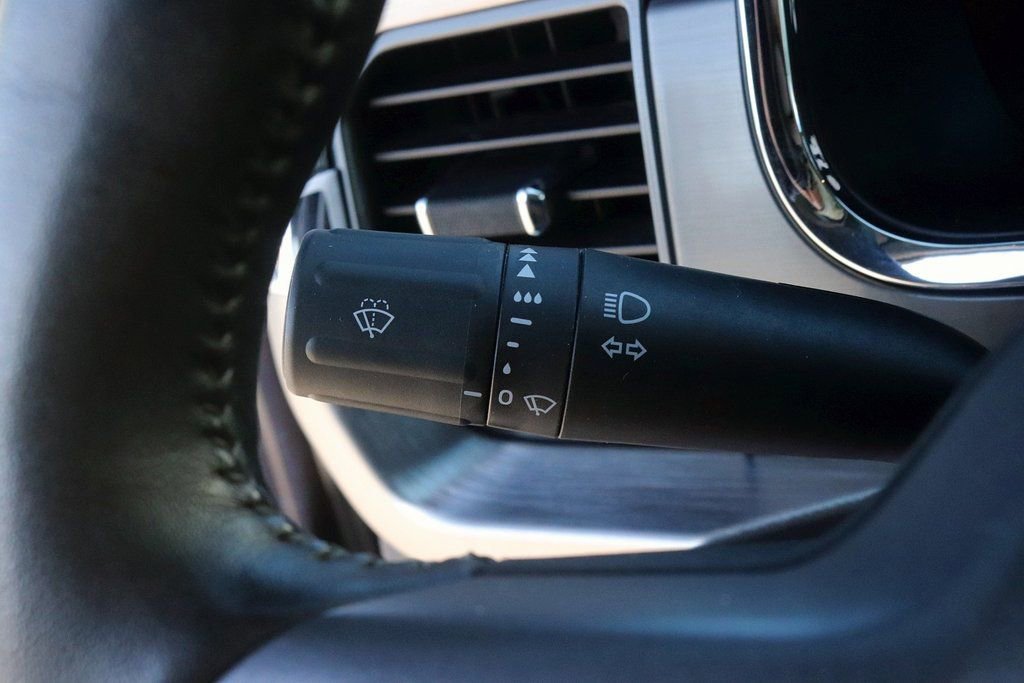 Used 2022 Ford F150 Lariat image 26