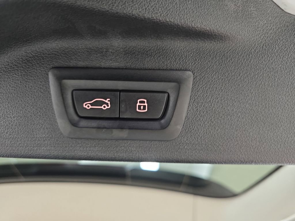 Certified 2024 BMW X7 xDrive40i image 27