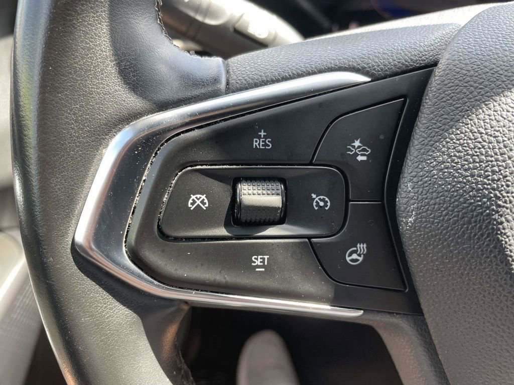 Used 2024 Chevrolet Trax ACTIV w/ Sunroof Package FWD image 25