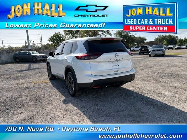 Used 2026 Nissan Rogue SV image 8