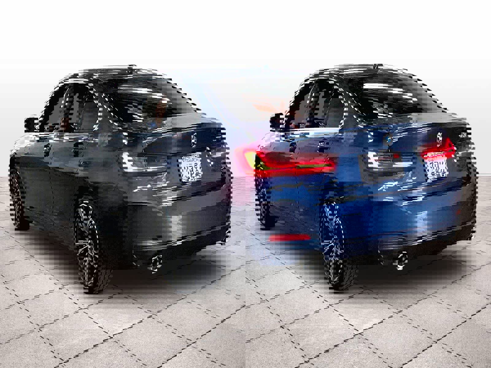 Used 2024 BMW 330i Sedan w/ Convenience Package RWD image 13