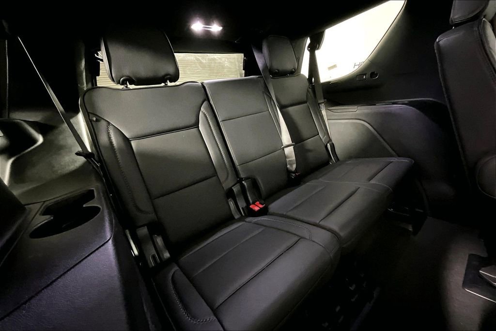 Used 2025 GMC Yukon Denali image 23