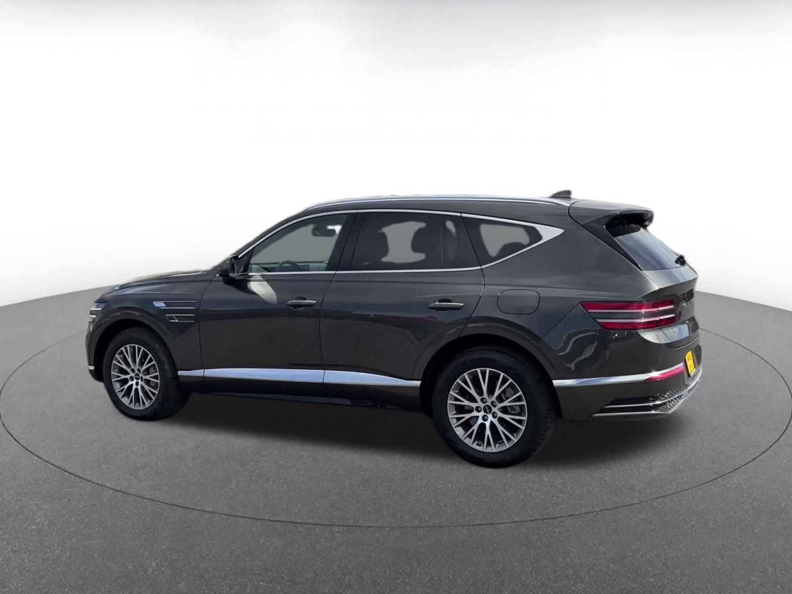Used 2026 Genesis GV80 2.5T AWD/4WD image 9