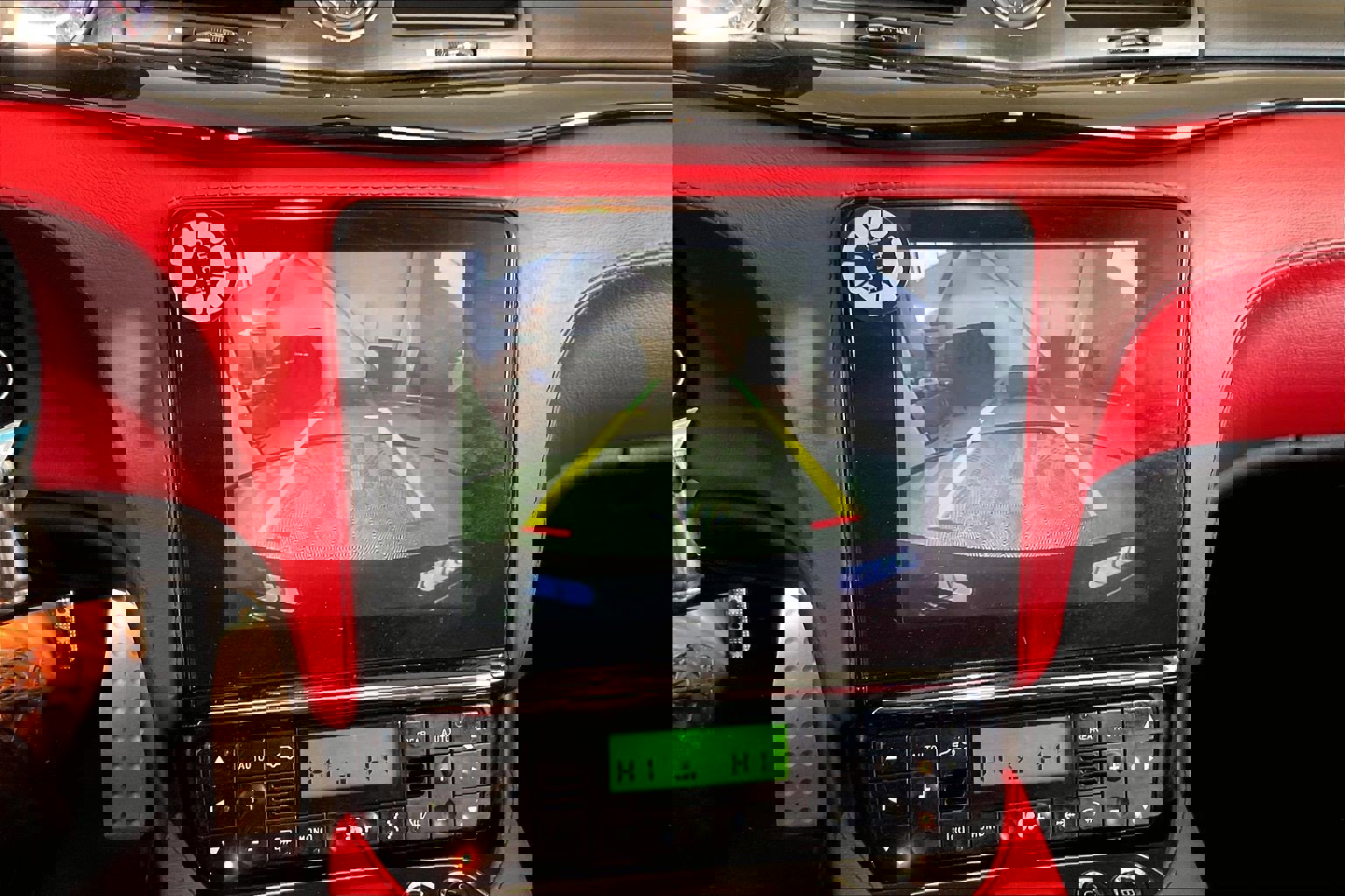 Used 2018 Maserati GranTurismo Convertible image 21