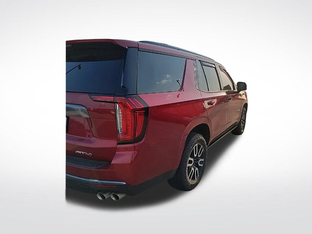 Used 2024 GMC Yukon AT4 w/ Technology Package AWD/4WD image 8