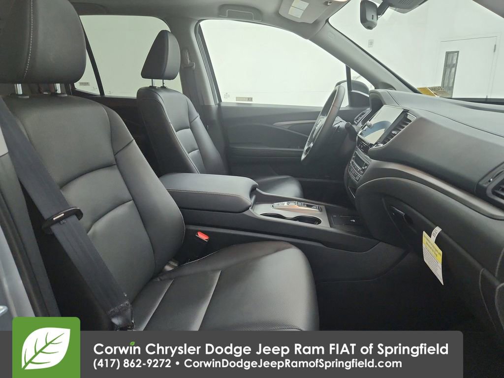 Used 2025 Honda Ridgeline RTL image 31