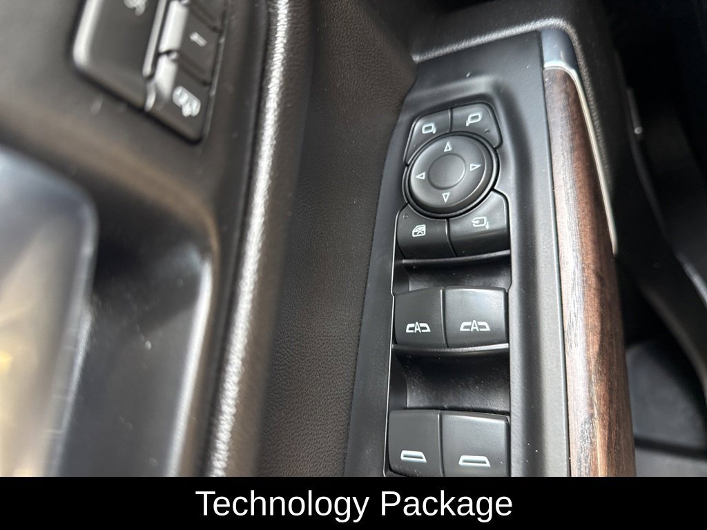 Used 2019 GMC Sierra 1500 Denali w/ Denali Ultimate Package AWD/4WD image 10