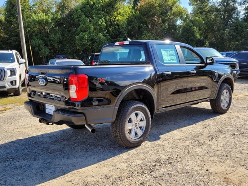 New 2025 Ford Ranger XL image 10