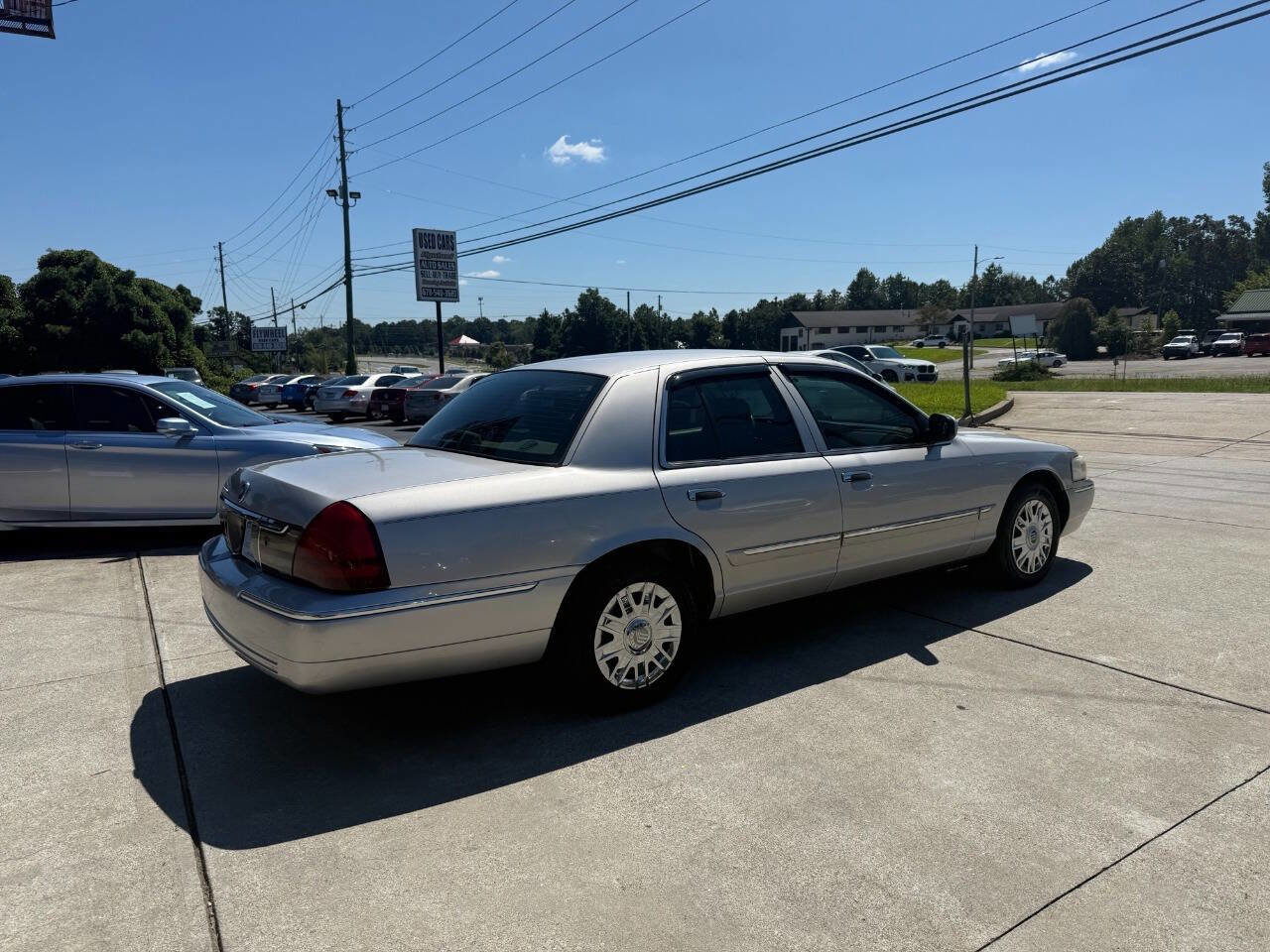Used 2007 Mercury Grand Marquis GS image 7