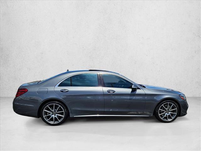 Used 2018 Mercedes-Benz S 560 Sedan image 4