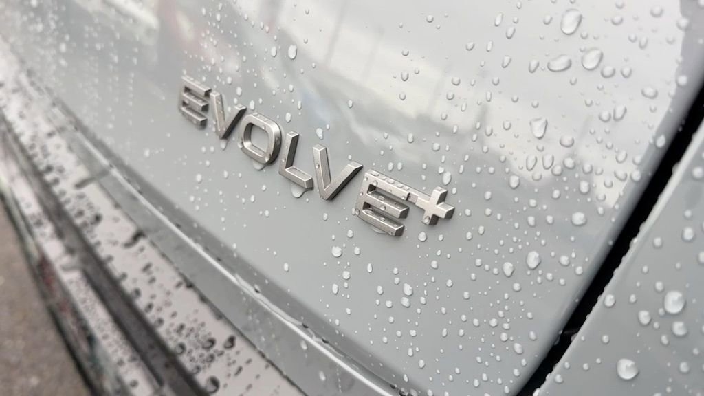 Certified 2024 Nissan Ariya FWD image 7