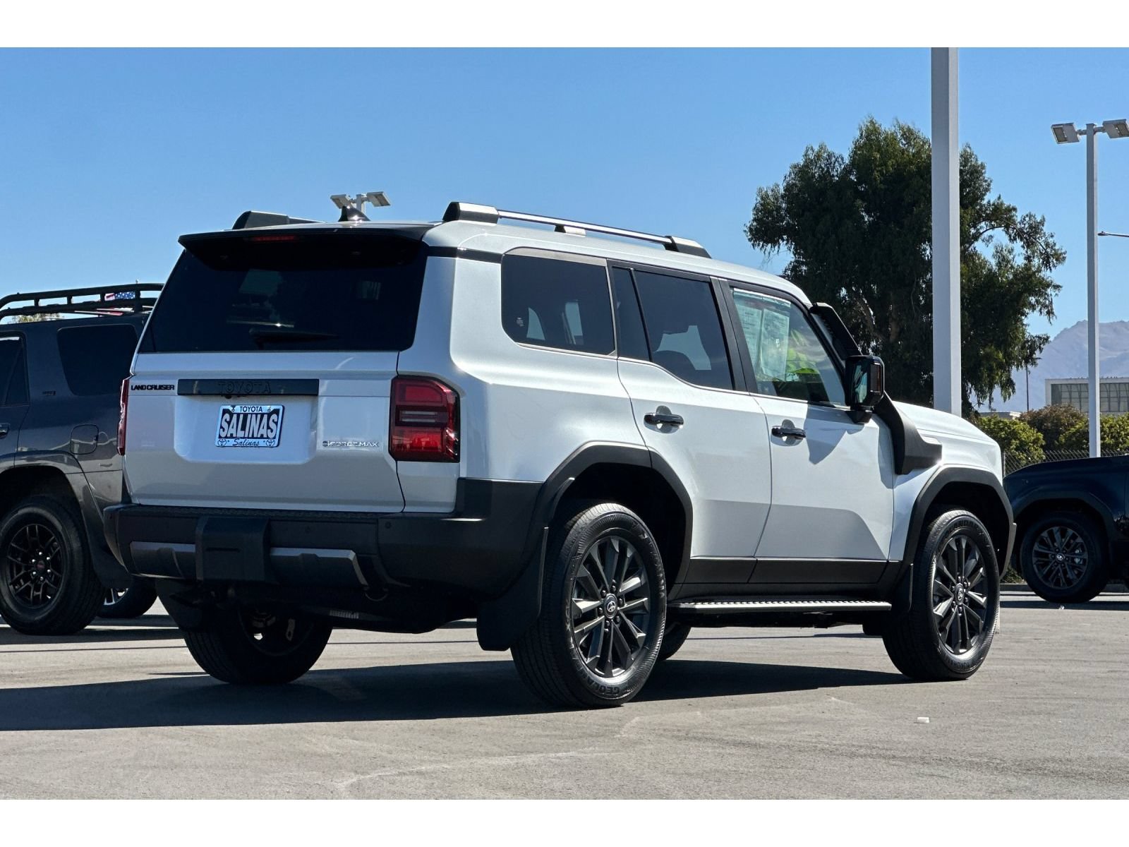 Certified 2027 Toyota Land Cruiser w/ Premium Package AWD/4WD image 4