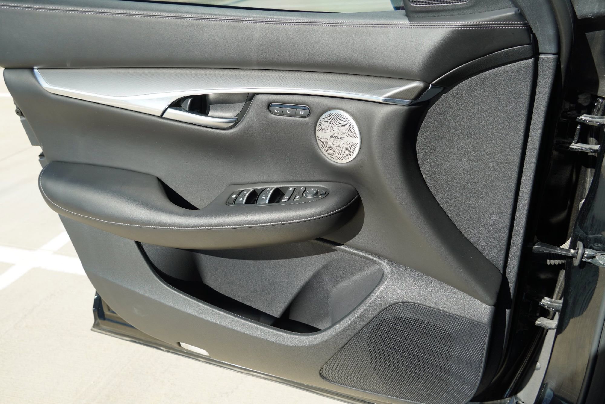 Certified 2024 INFINITI QX50 Luxe w/ Accent Package image 26