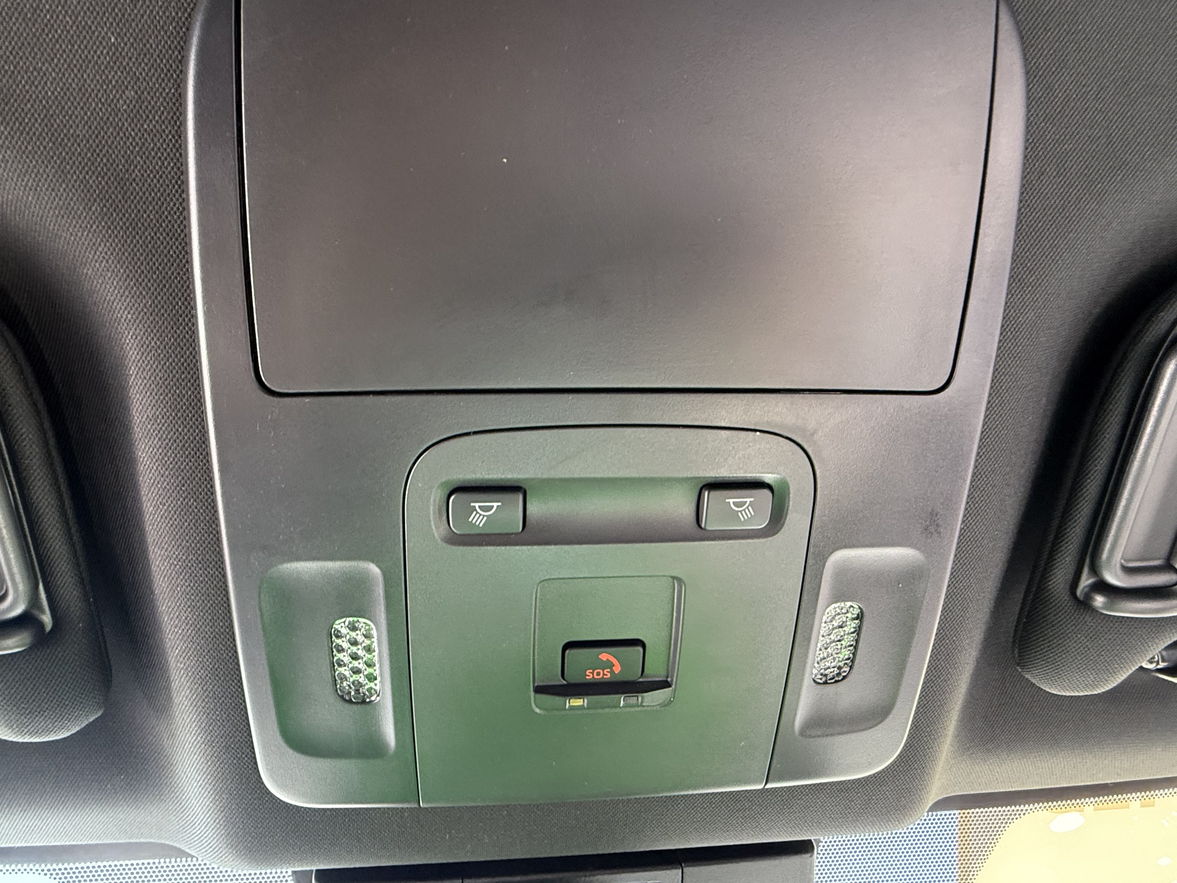 Used 2025 Toyota Camry SE w/ Multimedia Upgrade Package FWD image 21