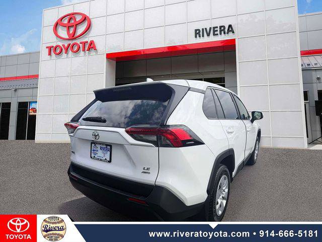 Certified 2025 Toyota RAV4 LE AWD/4WD image 6