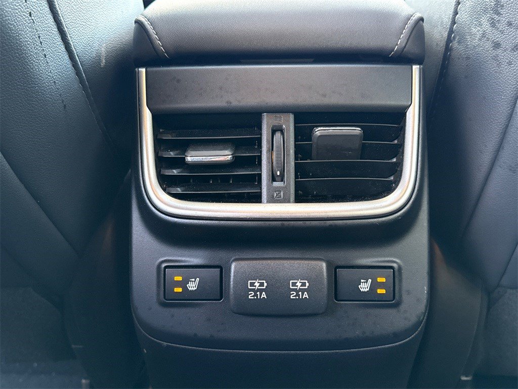 Used 2022 Subaru Outback Limited image 19
