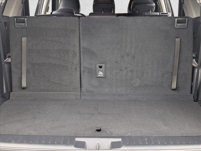 Used 2022 Toyota Highlander XLE image 6