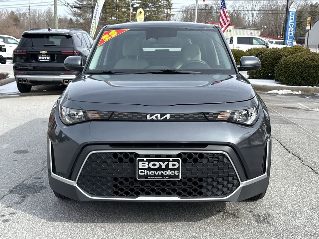 Used 2023 Kia Soul LX image 5