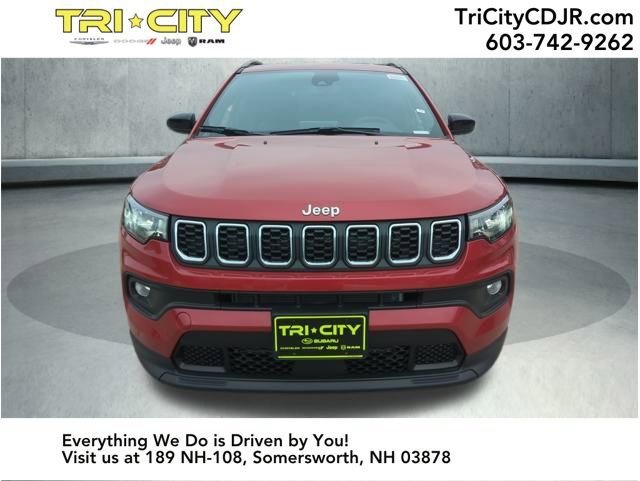 New 2026 Jeep Compass Latitude image 8
