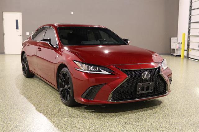 Used 2022 Lexus ES 350 F Sport w/ Accessory Package 2 FWD image 1