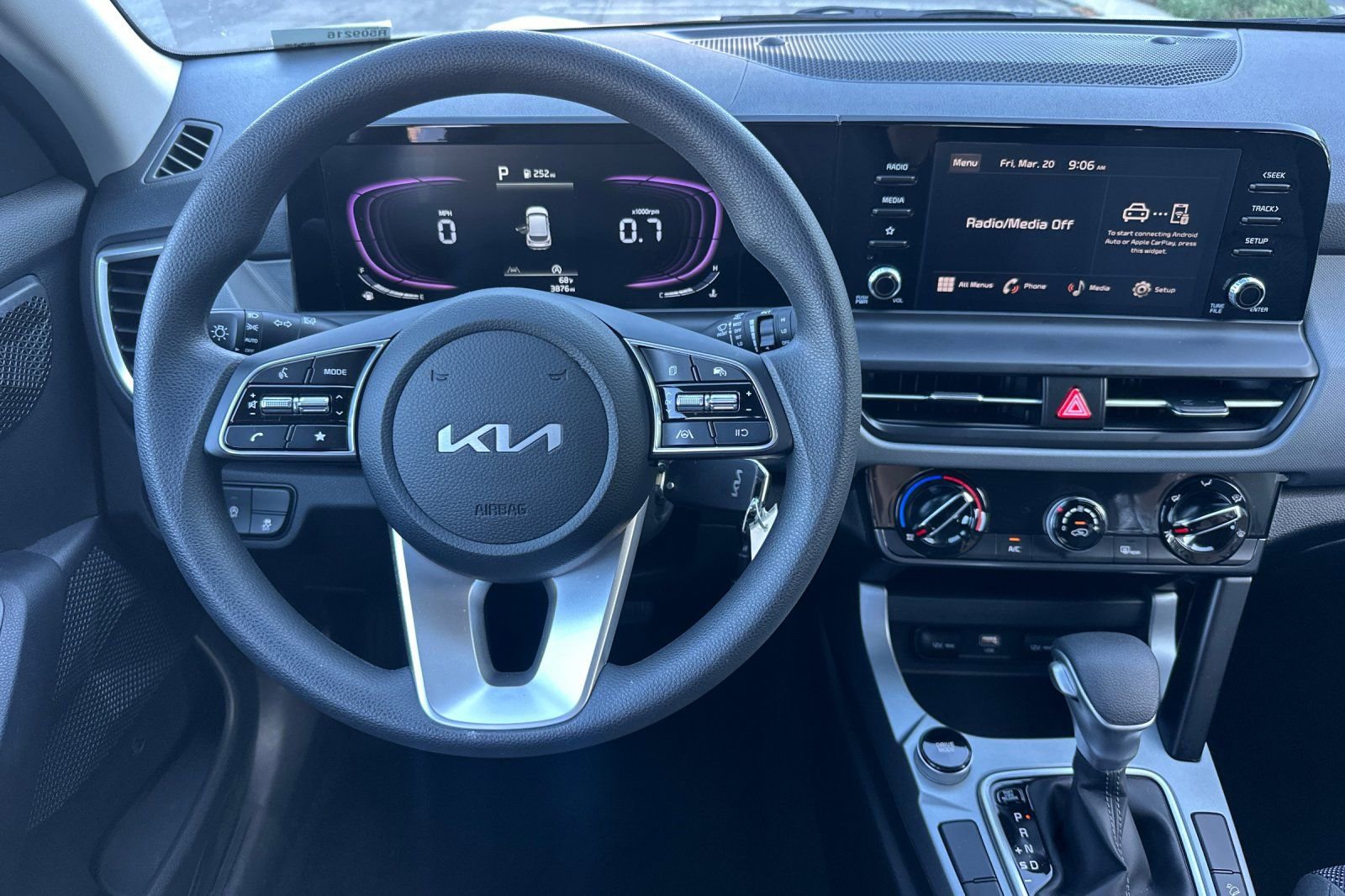 Certified 2026 Kia Seltos LX image 17