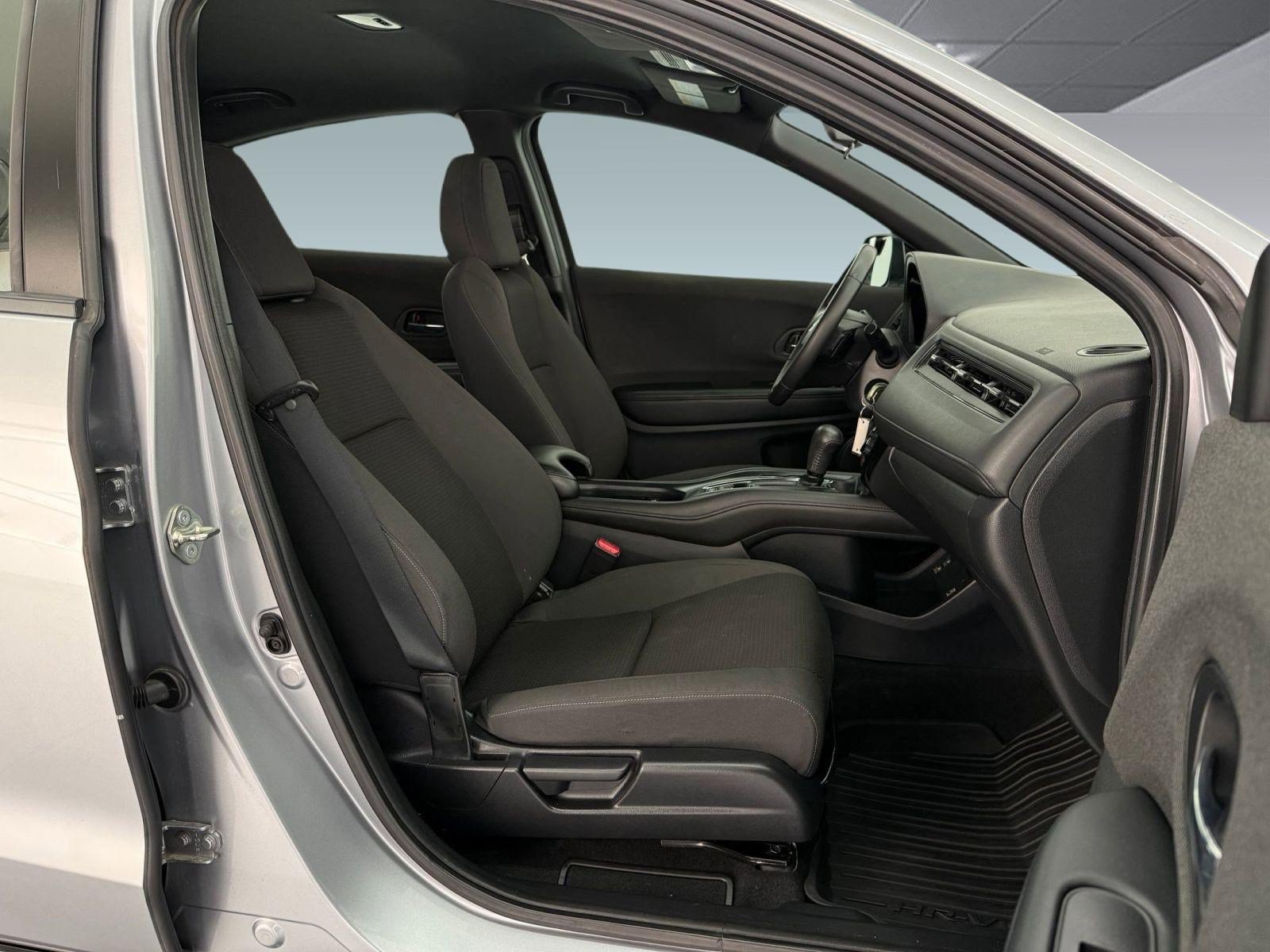 Used 2019 Honda HR-V Sport image 23