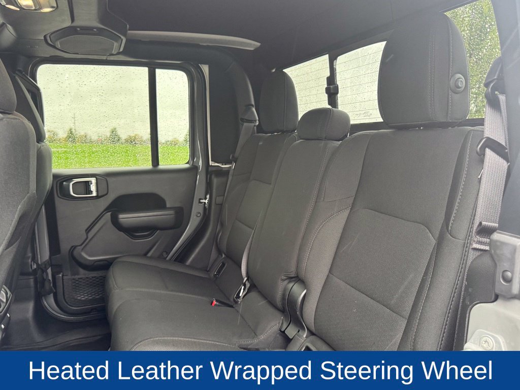 Used 2023 Jeep Gladiator Sport AWD/4WD image 32