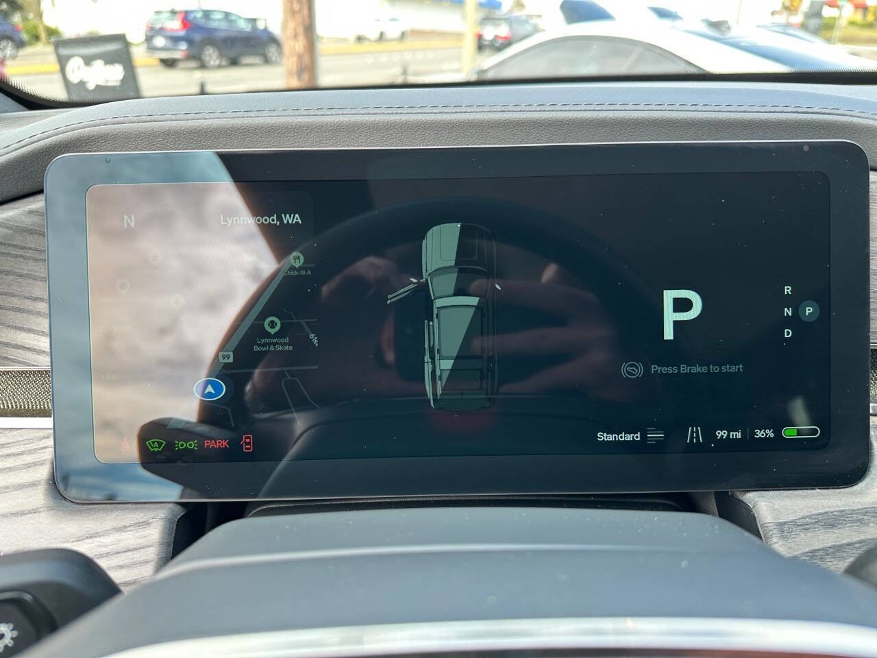 Used 2023 Rivian R1S Adventure image 39