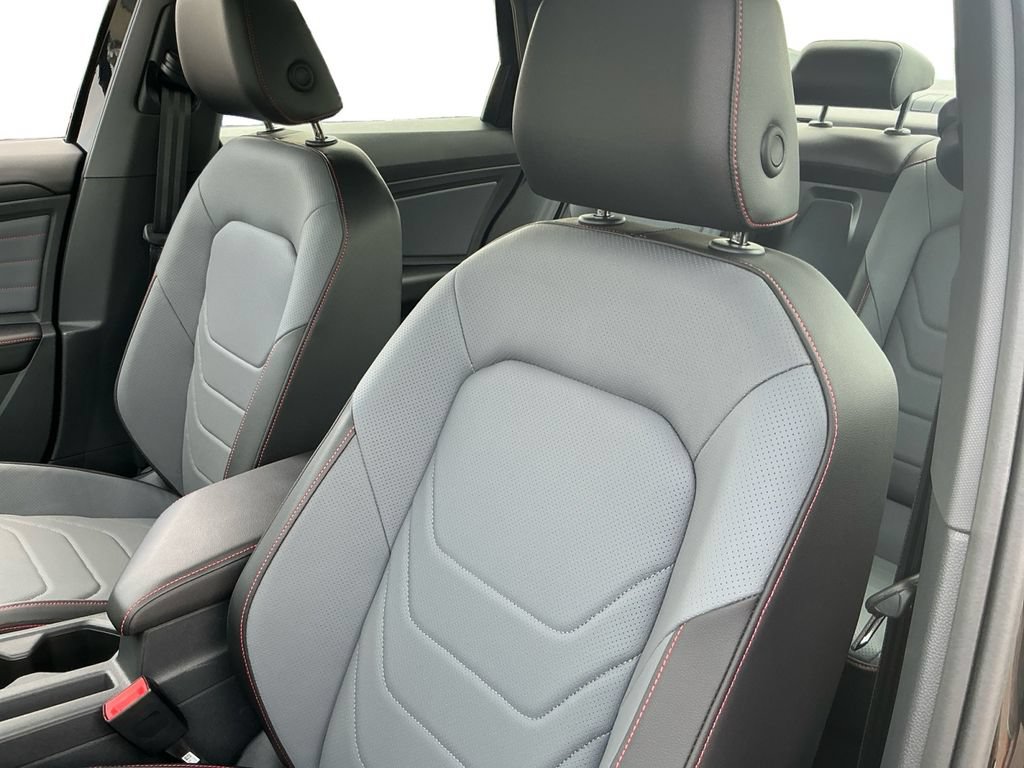 New 2026 Volkswagen Jetta GLI Autobahn FWD image 24