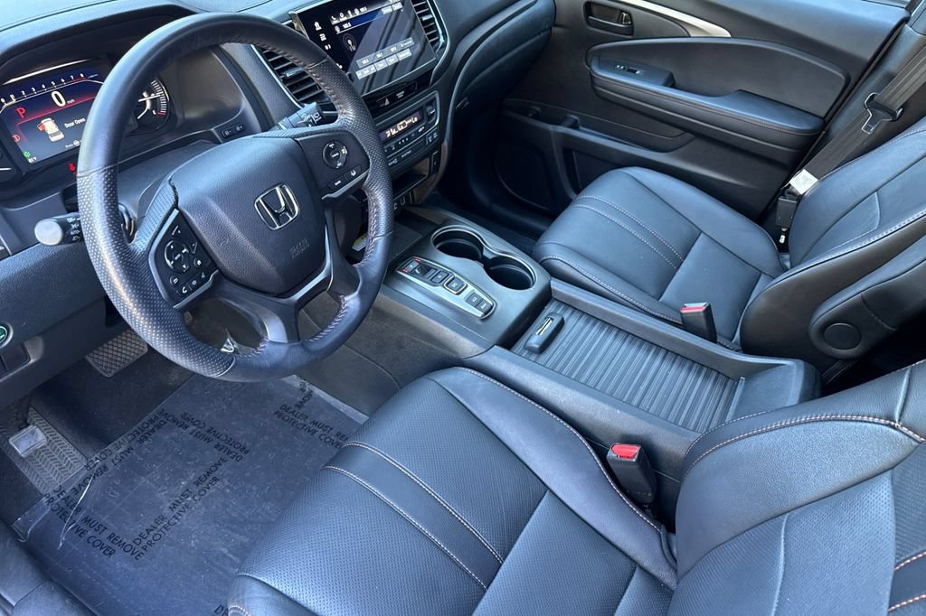 Certified 2023 Honda Passport TrailSport image 3