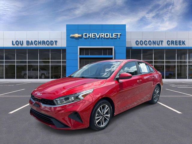 Used 2023 Kia Forte LXS FWD image 4