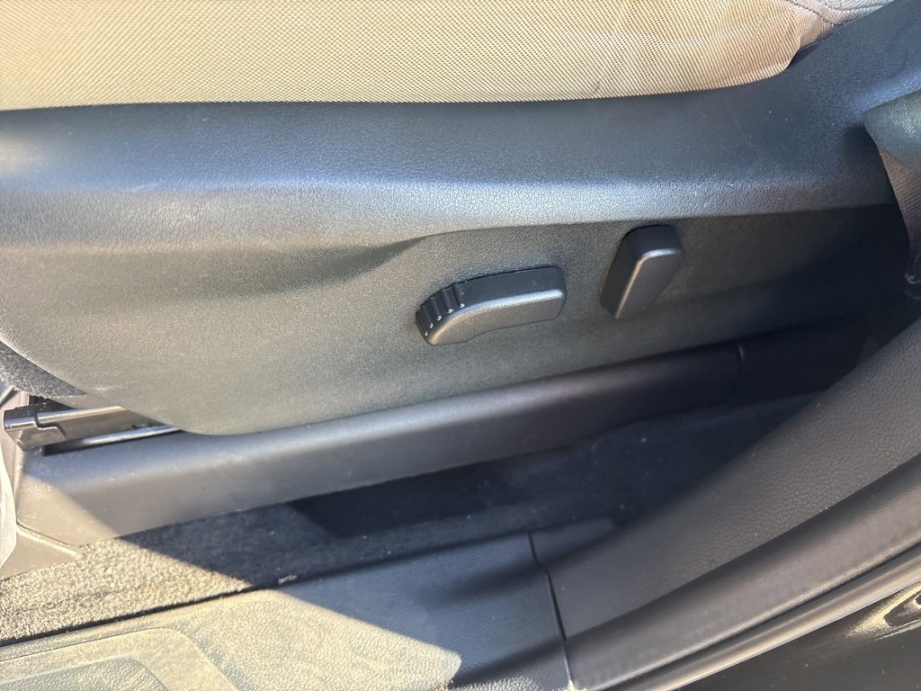 Certified 2023 Subaru Ascent Premium w/ Convenience Package image 23