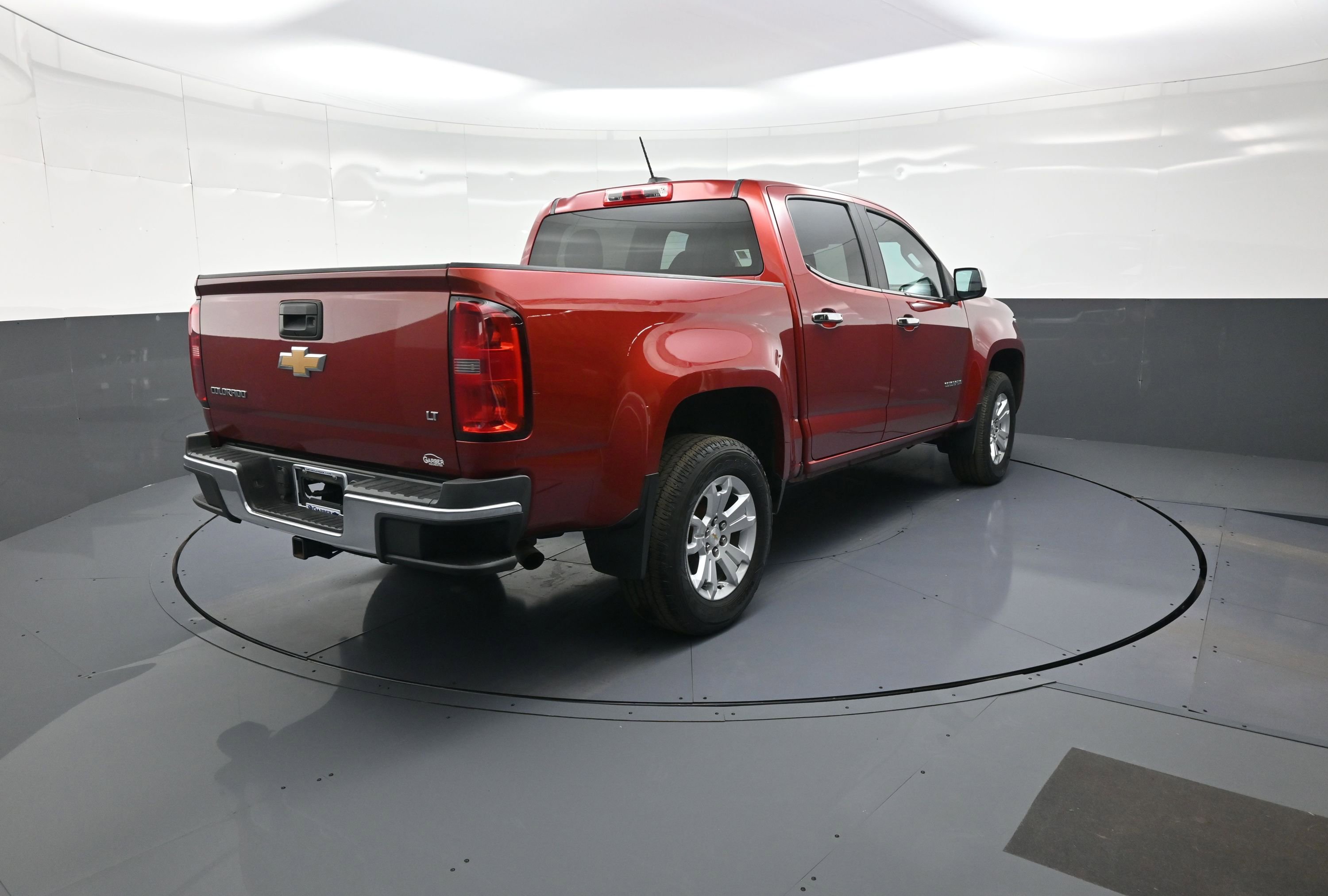 Used 2015 Chevrolet Colorado LT w/ Luxury Package image 3