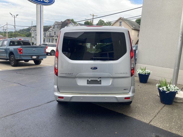 Used 2016 Ford Transit Connect Titanium FWD image 5