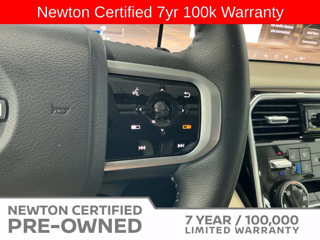 Used 2025 Nissan Armada Platinum w/ Convenience Package RWD image 60