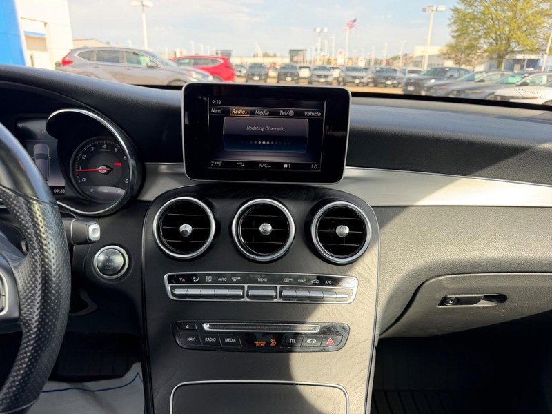 Used 2019 Mercedes-Benz GLC 300 4MATIC image 15