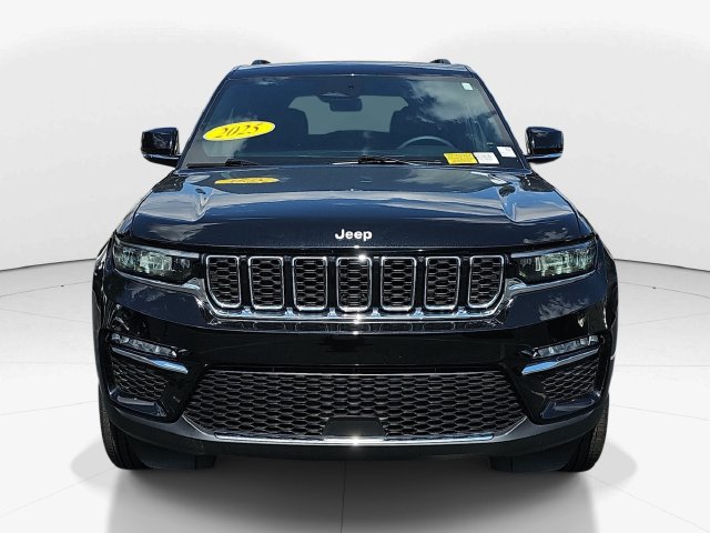 Used 2025 Jeep Grand Cherokee Limited AWD/4WD image 8