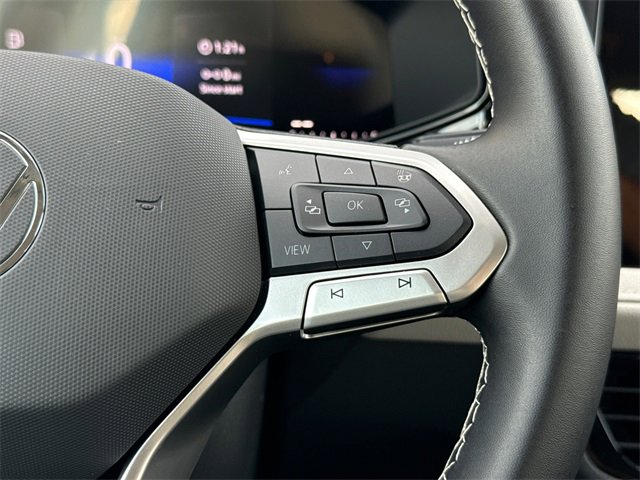 Used 2025 Volkswagen Taos S image 28