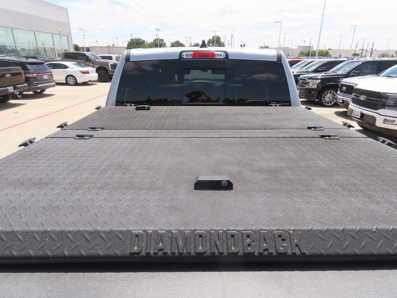 Used 2023 RAM 1500 Laramie AWD/4WD image 14