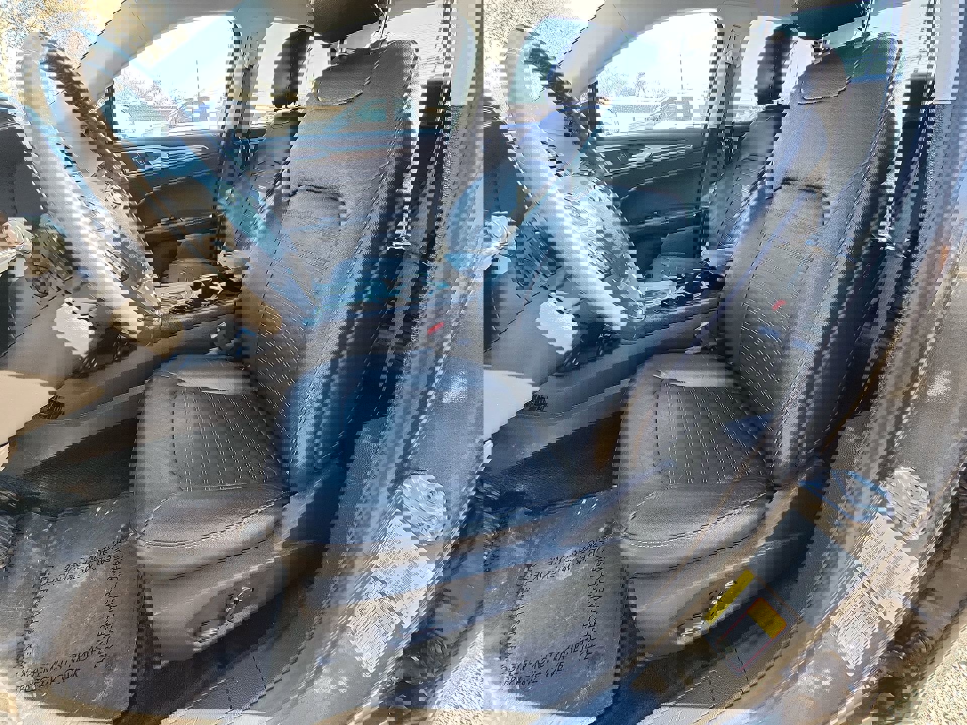 Used 2015 Ford Fusion SE w/ Equipment Group 202A image 13