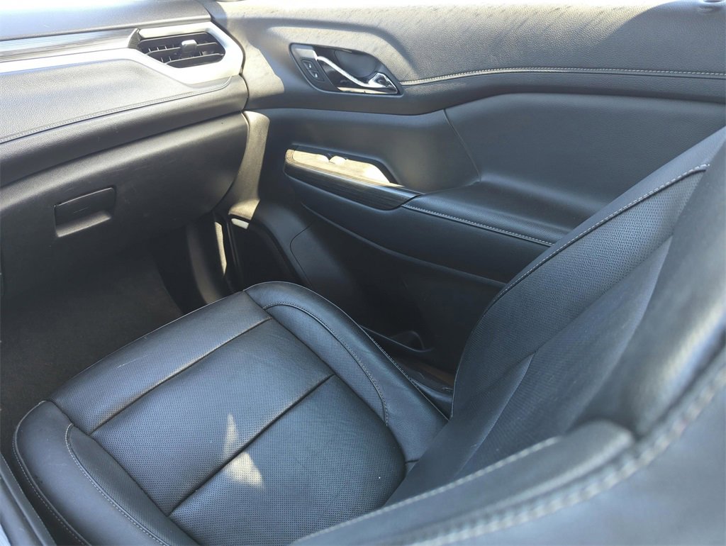 Used 2020 GMC Acadia SLT image 23