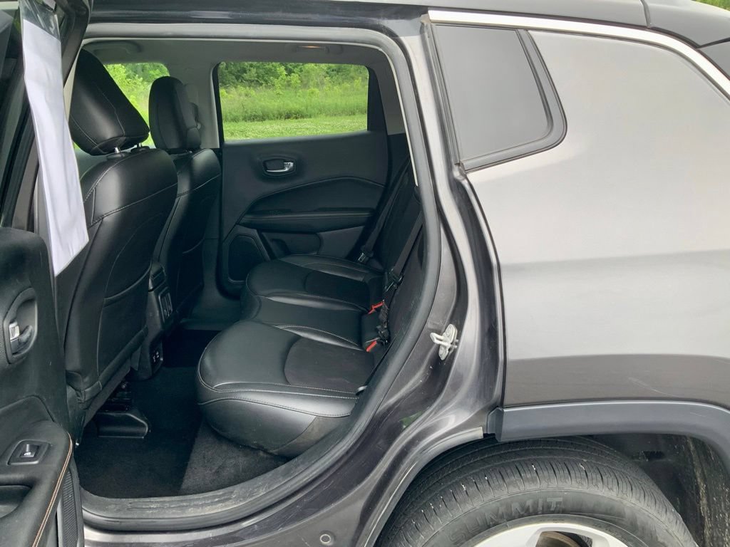 Used 2019 Jeep Compass Latitude w/ Popular Equipment Group AWD/4WD image 21