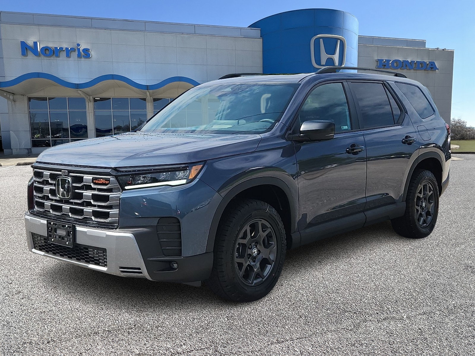 New 2026 Honda Pilot TrailSport image 2