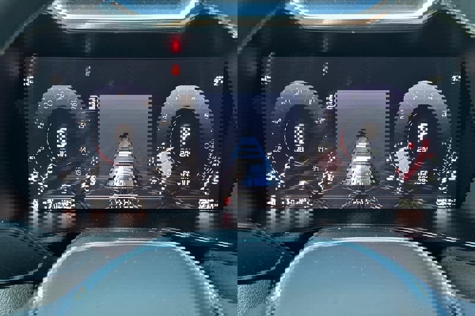 Used 2024 GMC Canyon Denali image 28