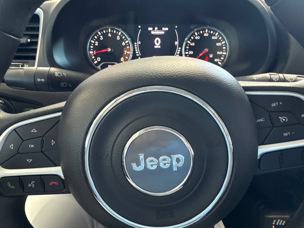 Used 2021 Jeep Renegade Sport w/ Sport Appearance Group AWD/4WD image 26