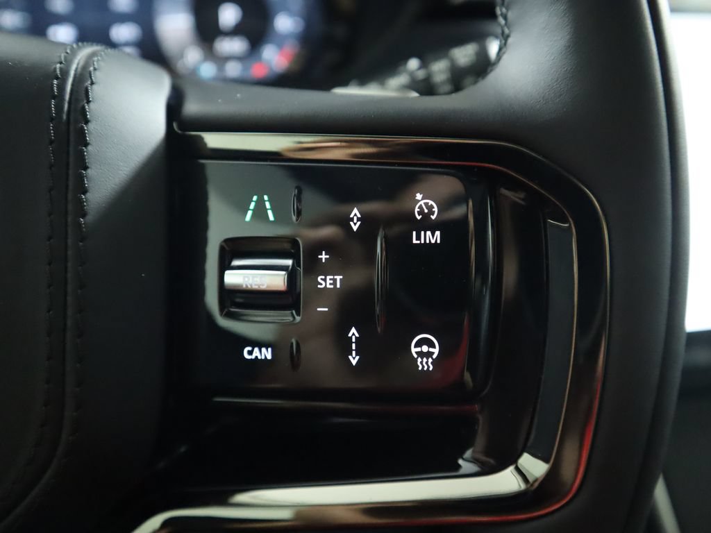 Certified 2024 Land Rover Range Rover Velar S AWD/4WD image 13