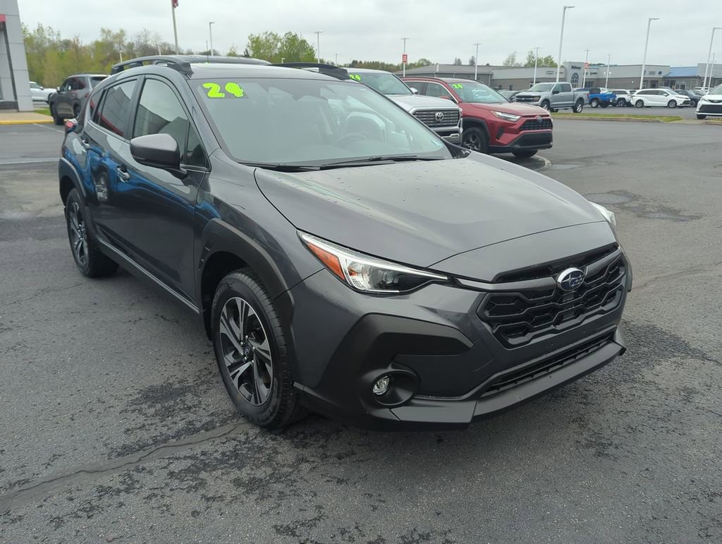 Used 2024 Subaru Crosstrek 2.0i Premium AWD/4WD image 2