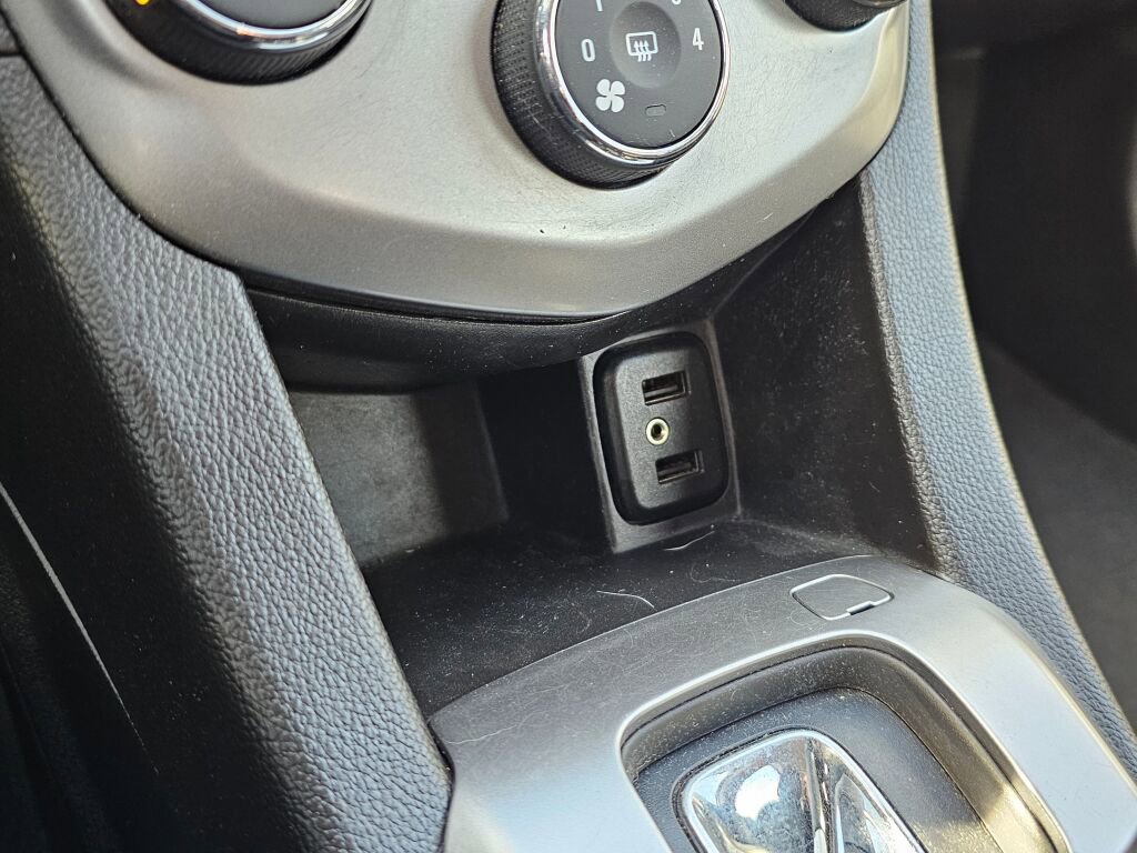 Used 2019 Chevrolet Sonic Premier image 37