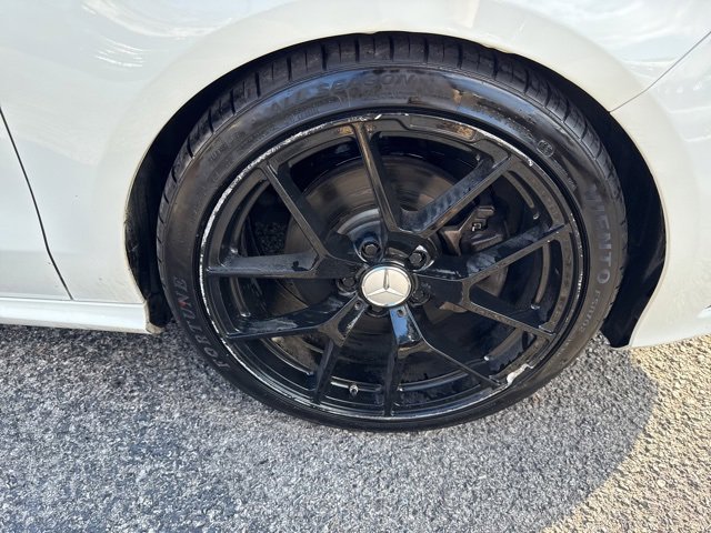 Used 2014 Mercedes-Benz CLA 250 image 12