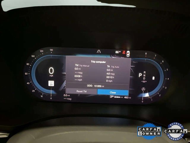 Used 2025 Volvo XC60 B5 Plus image 10